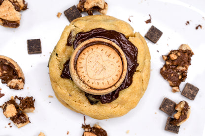 Nutella Stuffed Cookie
