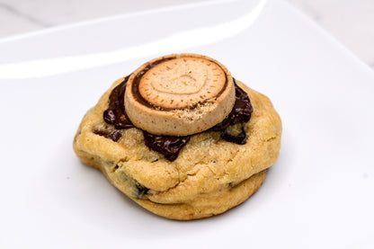 Nutella Stuffed Cookie